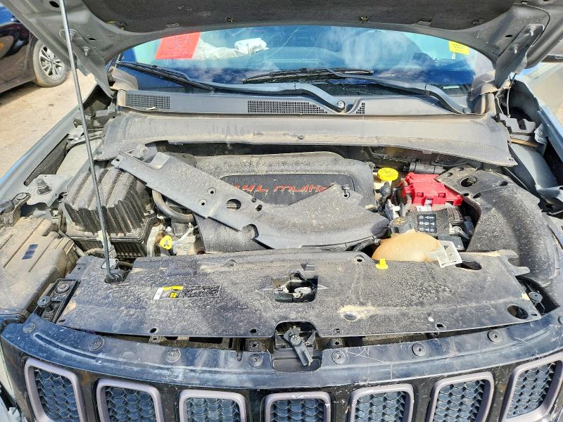 Photo 11 from auction – 2019 JEEP COMPASS with VIN 3C4NJDDB6KT668249