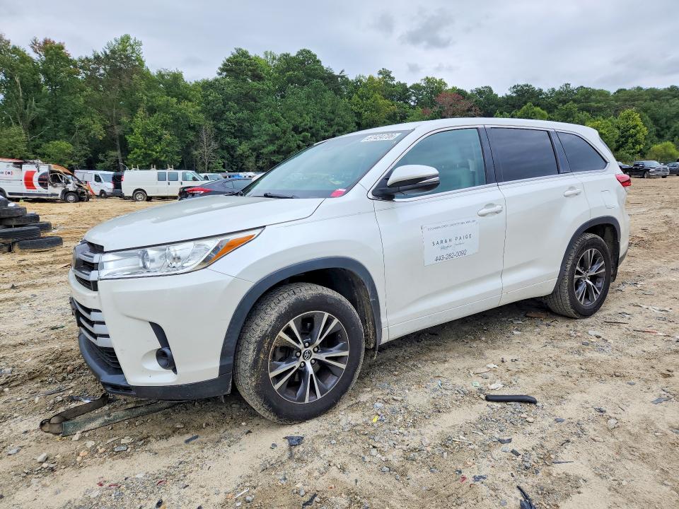 TOYOTA HIGHLANDER 2017 с VIN 5TDBZRFH0HS358952 - Снимка от търг