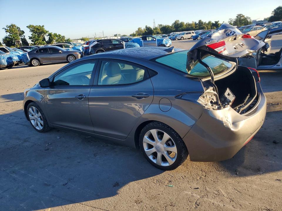 Снимка 2 от търг – 2012 HYUNDAI ELANTRA с VIN 5NPDH4AE5CH120198