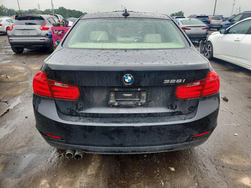 Zdjęcie 6 z aukcji – 2013 BMW 328 z VIN WBA3A5C54DJ461987