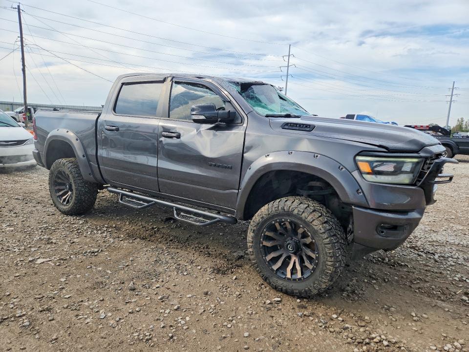 Снимка 4 от търг – 2021 RAM 1500 с VIN 1C6SRFFT6MN591177