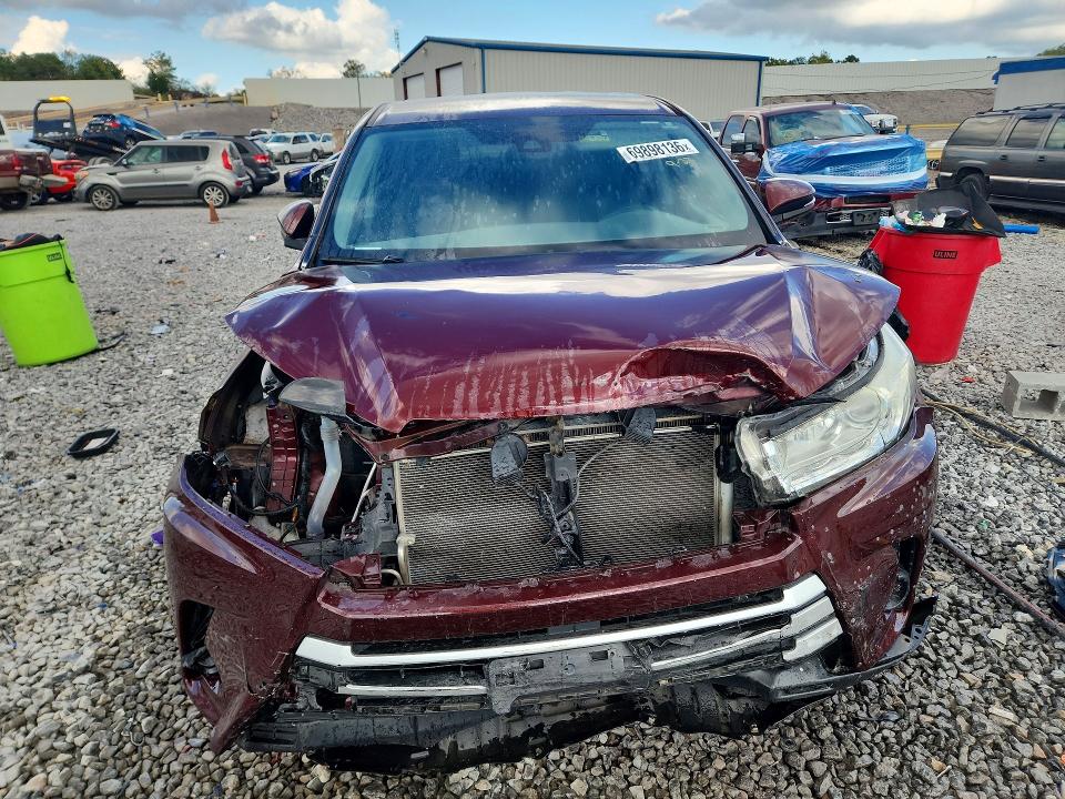 Снимка 5 от търг – 2018 TOYOTA HIGHLANDER с VIN 5TDZZRFH2JS281487