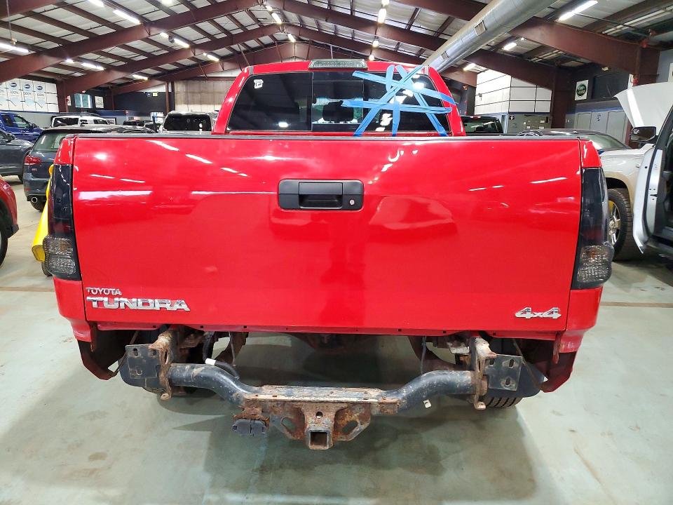 Photo 6 from auction – 2007 TOYOTA TUNDRA with VIN 5TFBV54117X010208