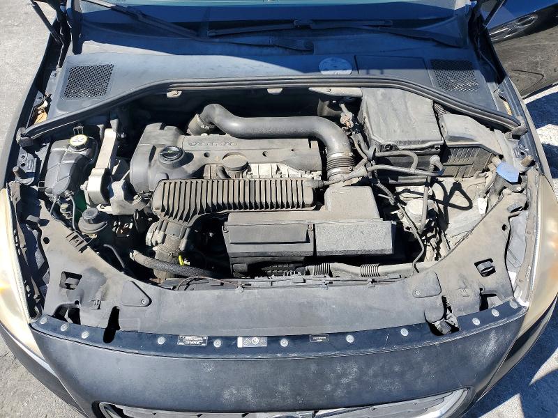 Photo 11 from auction – 2012 VOLVO S60 with VIN YV1622FS9C2034160