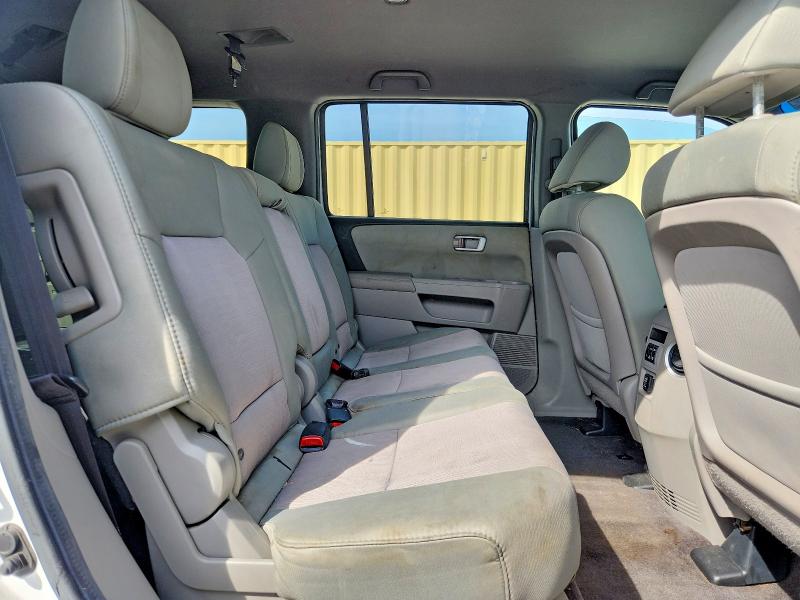 Photo 11 from auction – 2012 HONDA PILOT with VIN 5FNYF4H46CB067434