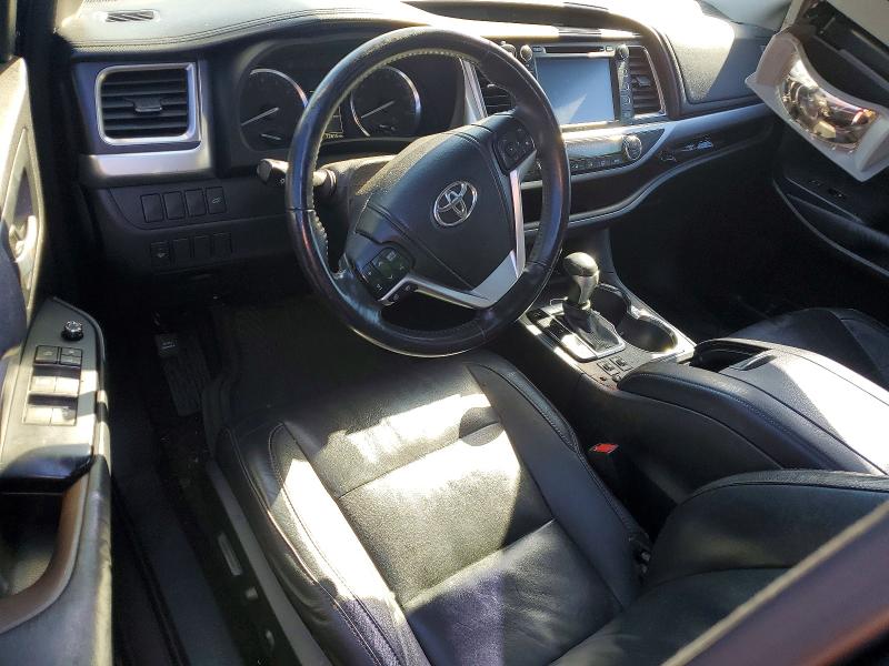 Photo 8 from auction – 2015 TOYOTA HIGHLANDER with VIN 5TDJKRFH3FS122244