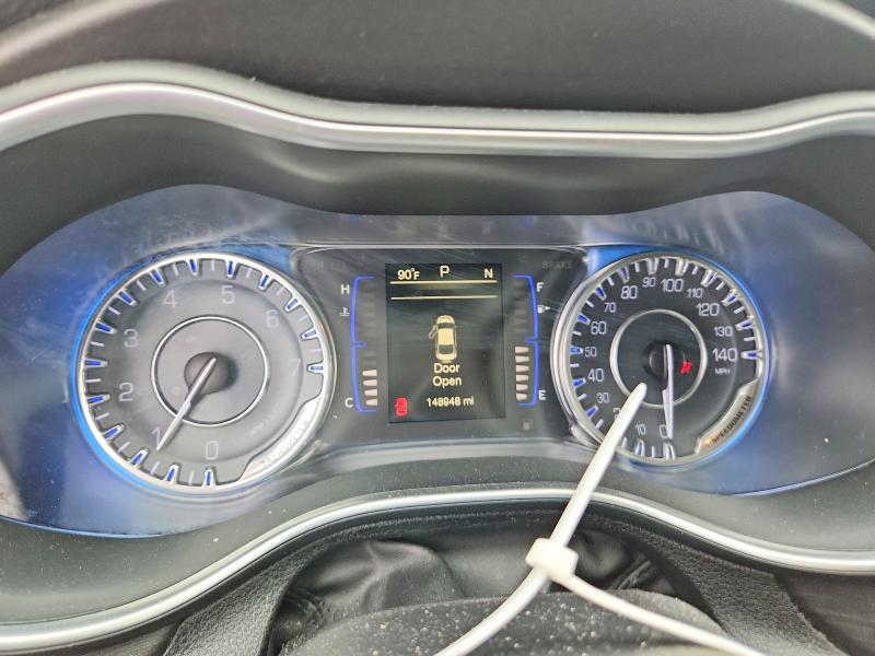 Photo 9 from auction – 2016 CHRYSLER 200 with VIN 1C3CCCAB5GN136356