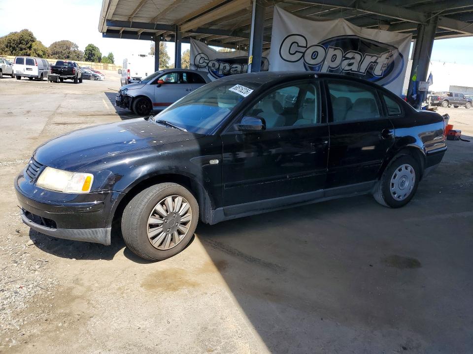 1999 VOLKSWAGEN PASSAT - Търг №68516226