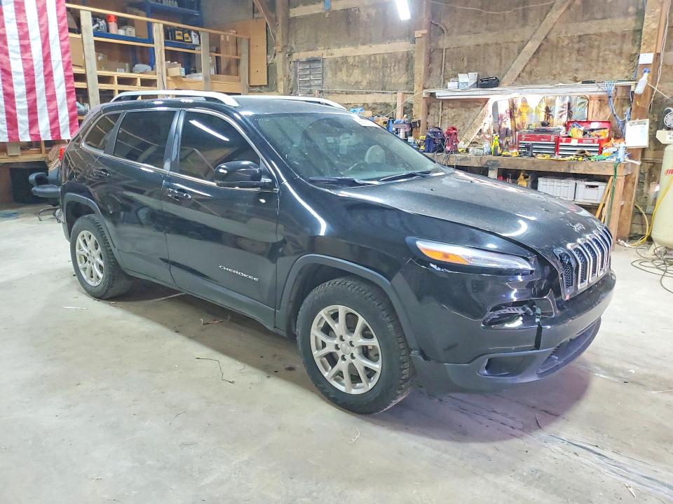 صورة رقم 4 من المزاد - 2018 JEEP CHEROKEE مع VIN 1C4PJMLX3JD608147