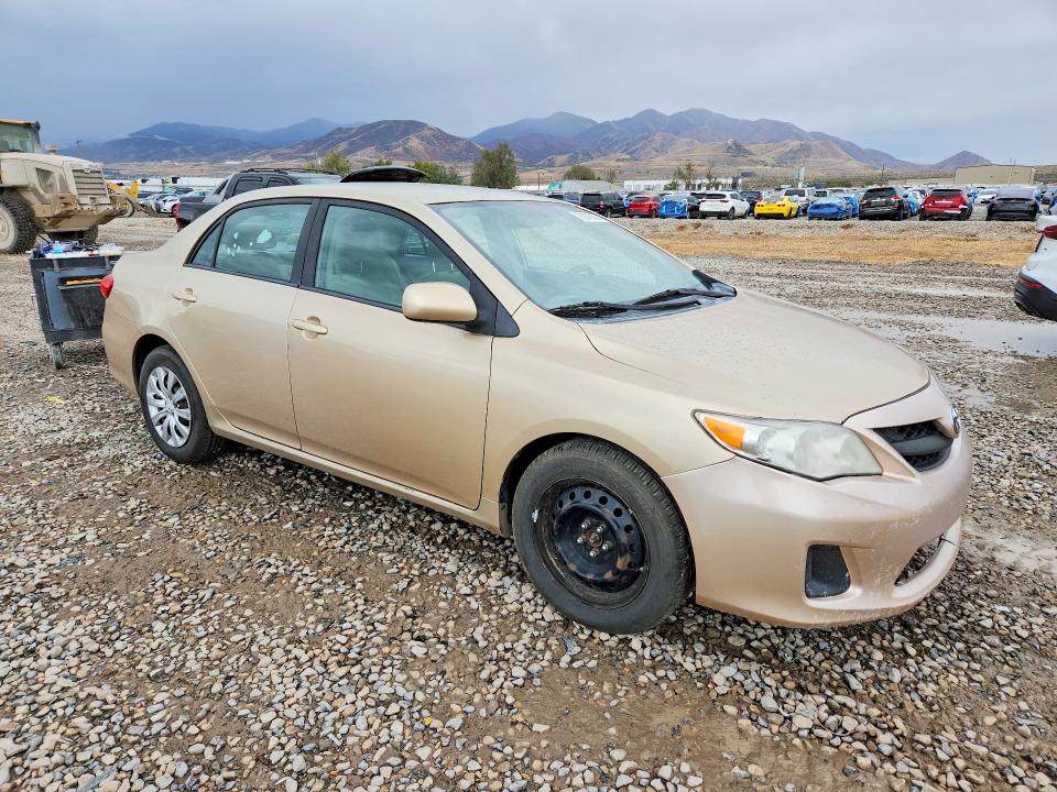 Photo 4 from auction – 2012 TOYOTA COROLLA with VIN 2T1BU4EE0CC818105