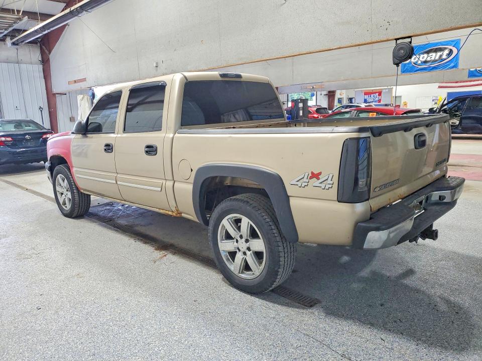 Photo 2 from auction – 2004 CHEVROLET SILVERADO with VIN 2GCEK13T141416046