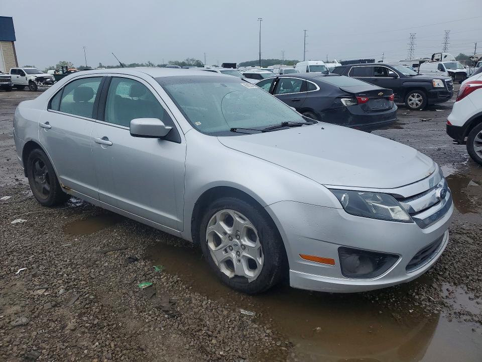 Photo 4 from auction – 2011 FORD FUSION with VIN 3FAHP0HA3BR323446