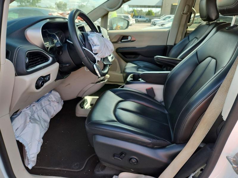Снимка 7 от търг – 2023 CHRYSLER PACIFICA с VIN 2C4RC1L72PR572460