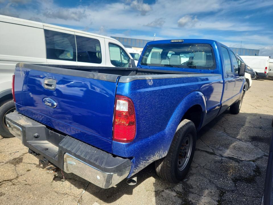 Photo 3 from auction – 2016 FORD F250 with VIN 1FT7W2A64GEC91238
