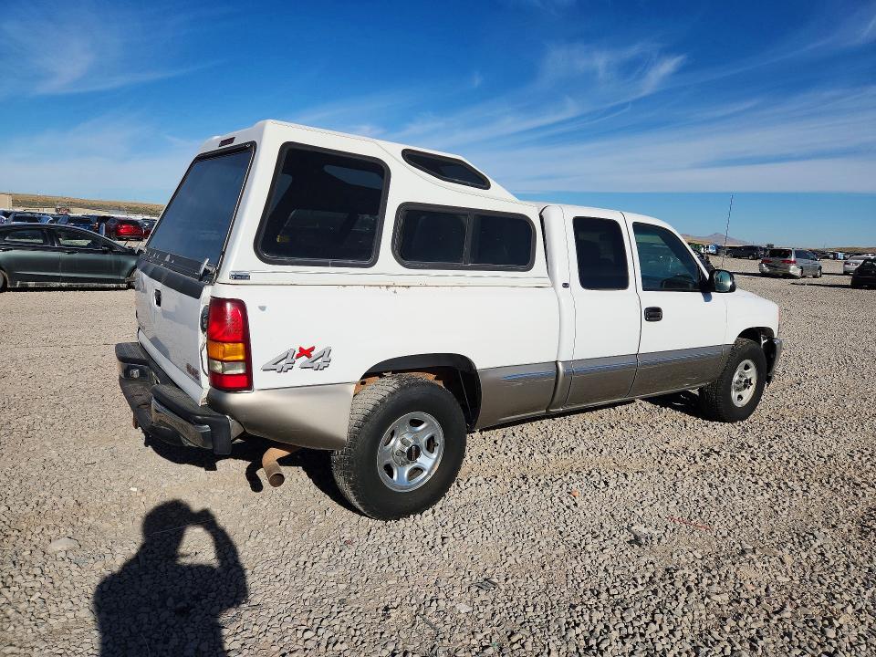 Photo 3 from auction – 2001 GMC NEW SIERRA with VIN 2GTEK19T111305080