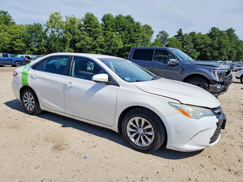 Photo 4 from auction – 2016 TOYOTA CAMRY HYBRID with VIN 4T1BD1FK6GU188064