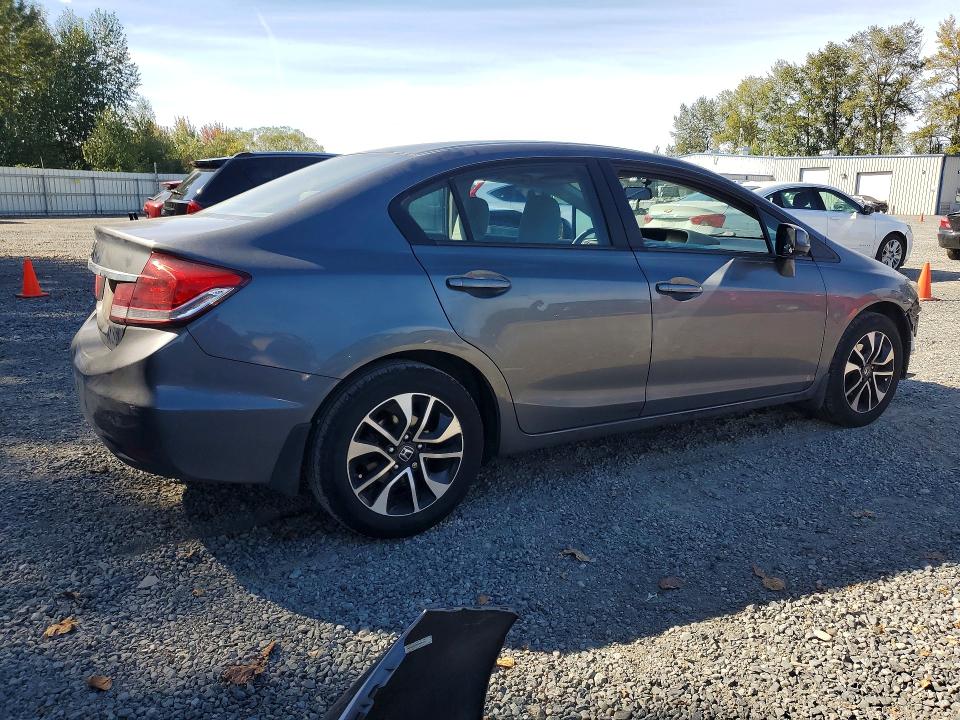 Photo 3 from auction – 2013 HONDA CIVIC with VIN 19XFB2F83DE205080