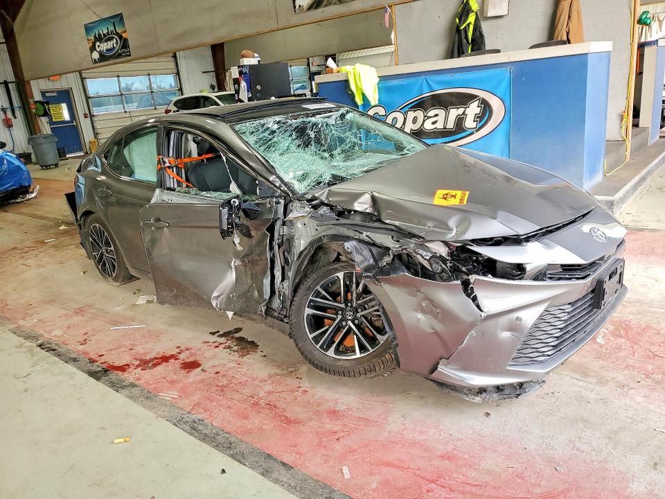 Photo 4 from auction – 2025 TOYOTA CAMRY with VIN 4T1DAACK4SU557874