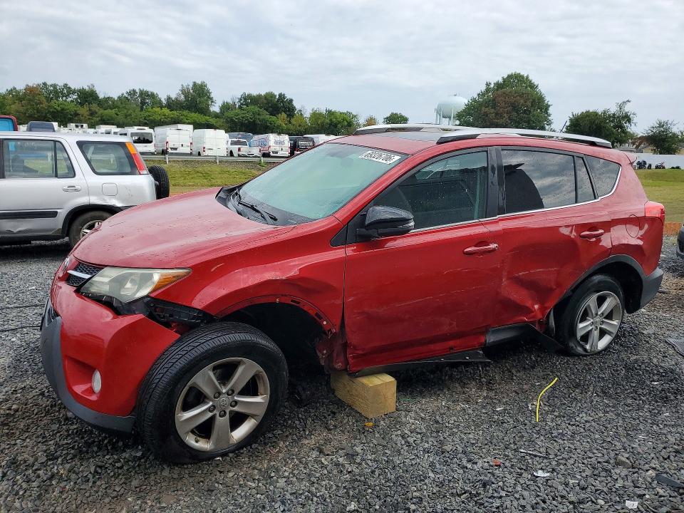 TOYOTA RAV4 2013 with VIN 2T3RFREV4DW054126 - Photo from auction