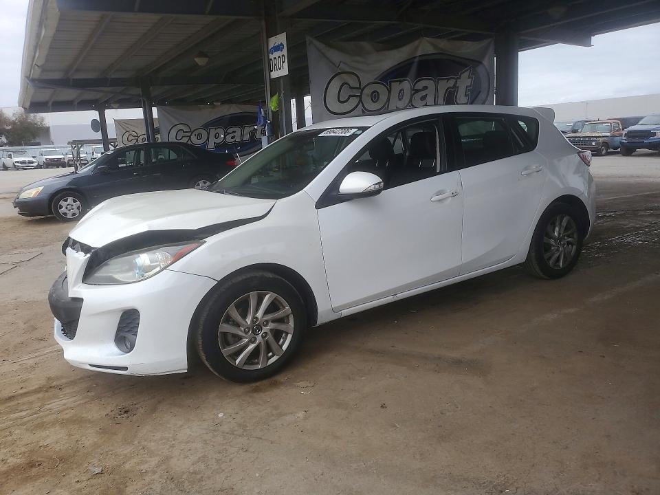 Снимка 1 от търг – 2013 MAZDA 3 с VIN JM1BL1MP0D1780918