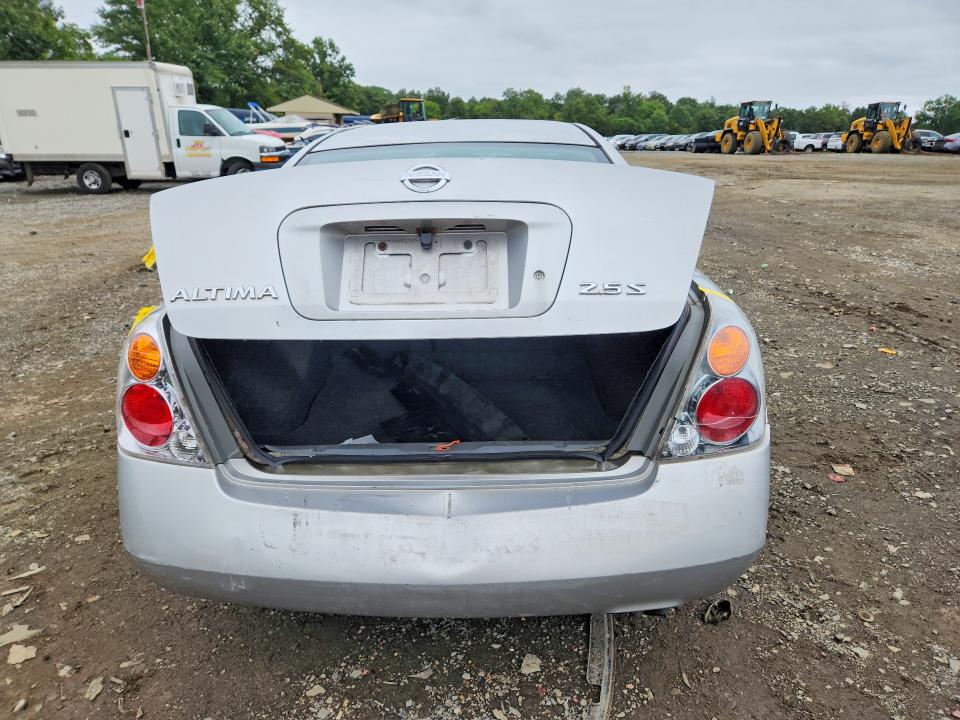Photo 6 from auction – 2003 NISSAN ALTIMA with VIN 1N4AL11E53C108585