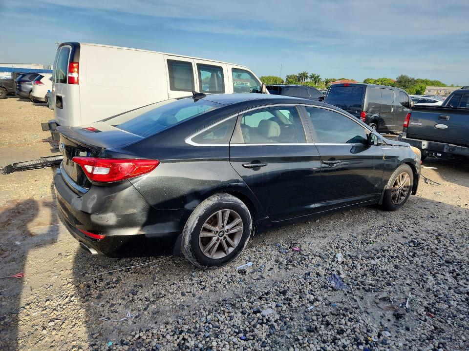 Photo 3 from auction – 2015 HYUNDAI SONATA with VIN 5NPE24AF9FH237687