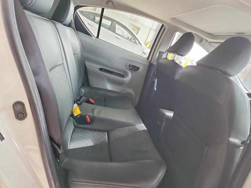 Photo 10 from auction – 2012 TOYOTA PRIUS C with VIN JTDKDTB39C1015116