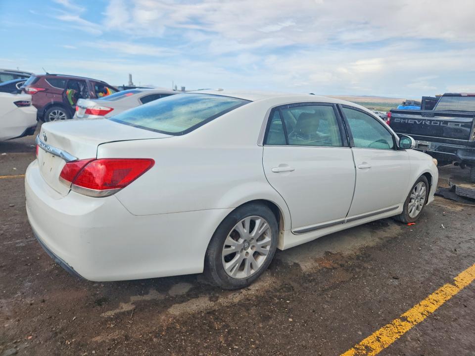 Photo 3 from auction – 2012 TOYOTA AVALON with VIN 4T1BK3DB3CU461282