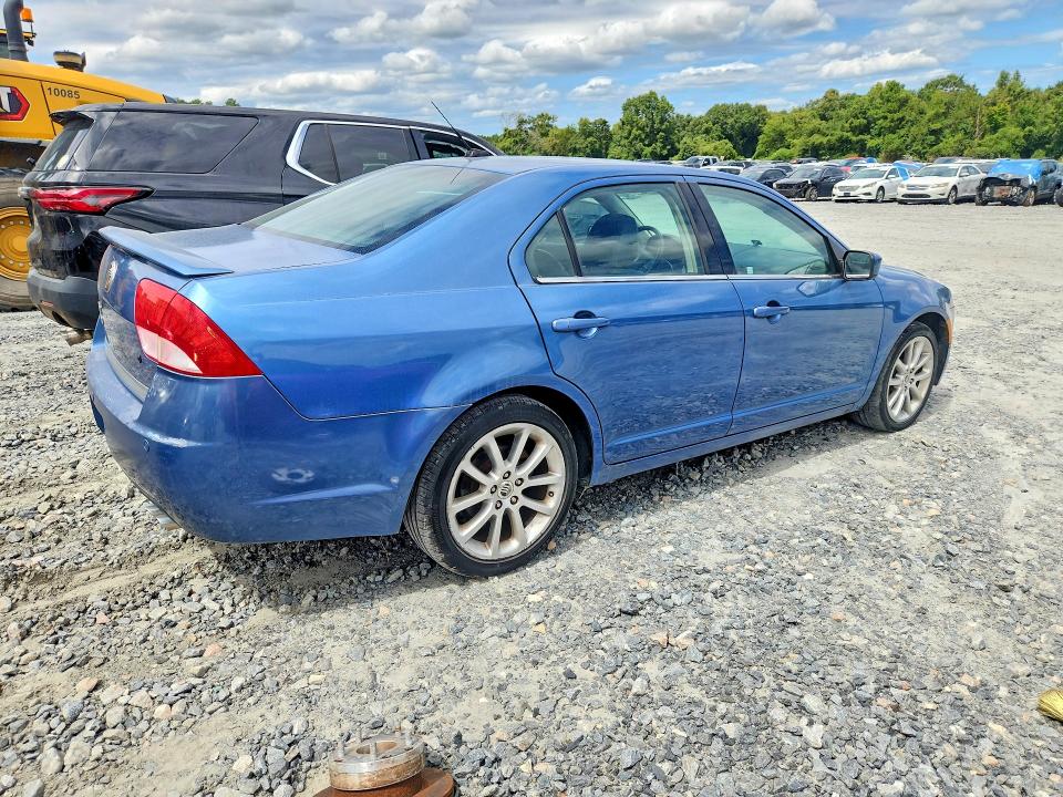 Photo 3 from auction – 2010 MERCURY MILAN with VIN 3MEHM0JA8AR661290