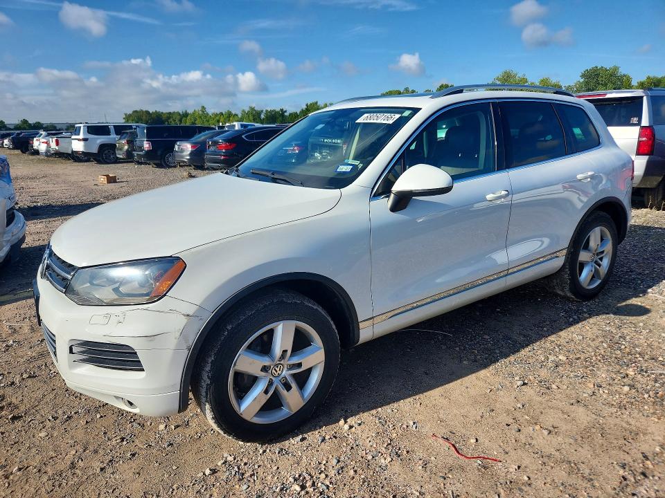 2012 VOLKSWAGEN TOUAREG