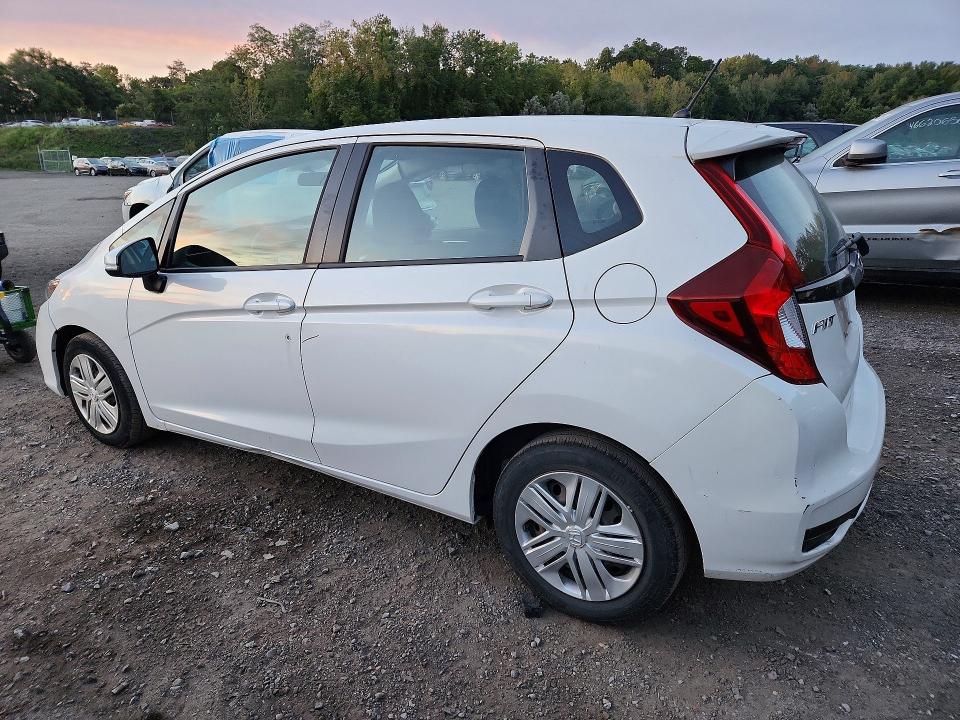 Снимка 2 от търг – 2020 HONDA FIT с VIN 3HGGK5H48LM710845