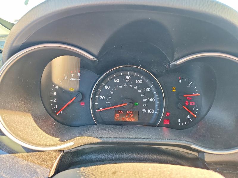 Photo 9 from auction – 2014 KIA SORENTO with VIN 5XYKTDA75EG513829