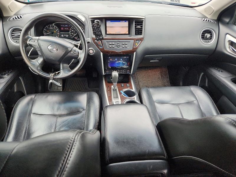 Photo 8 from auction – 2013 NISSAN PATHFINDER with VIN 5N1AR2MM5DC620815