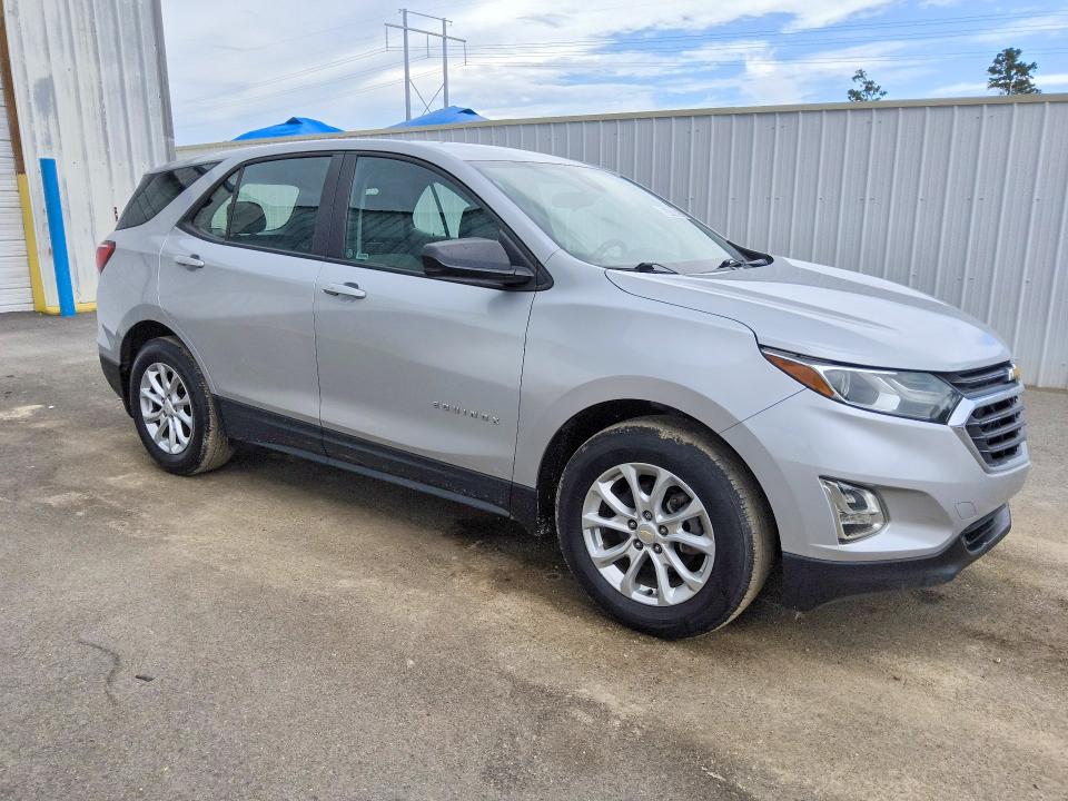Photo 4 from auction – 2020 CHEVROLET EQUINOX with VIN 2GNAXHEV4L6107154