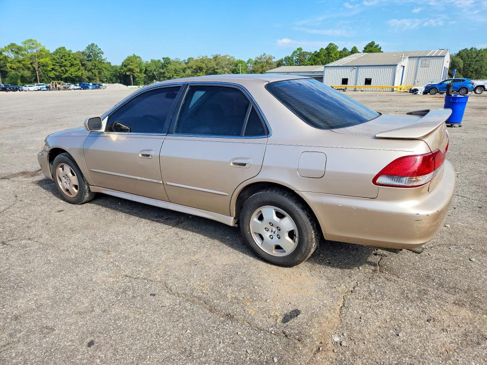 Photo 2 from auction – 2001 HONDA ACCORD with VIN 1HGCG16541A024302
