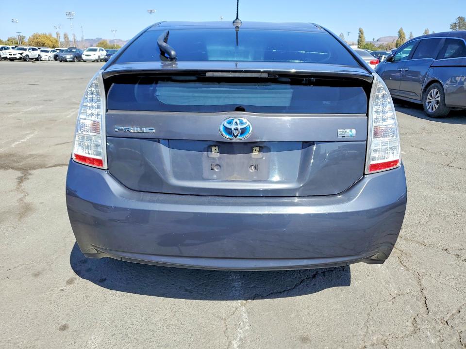 Photo 6 from auction – 2010 TOYOTA PRIUS with VIN JTDKN3DU5A0097979