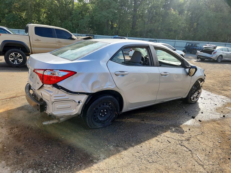 Photo 3 from auction – 2016 TOYOTA COROLLA with VIN 5YFBURHE2GP426029