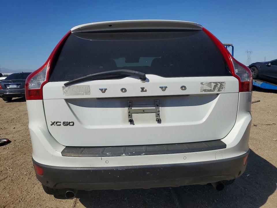 Photo 6 from auction – 2012 VOLVO XC60 with VIN YV4940DL0C2280010