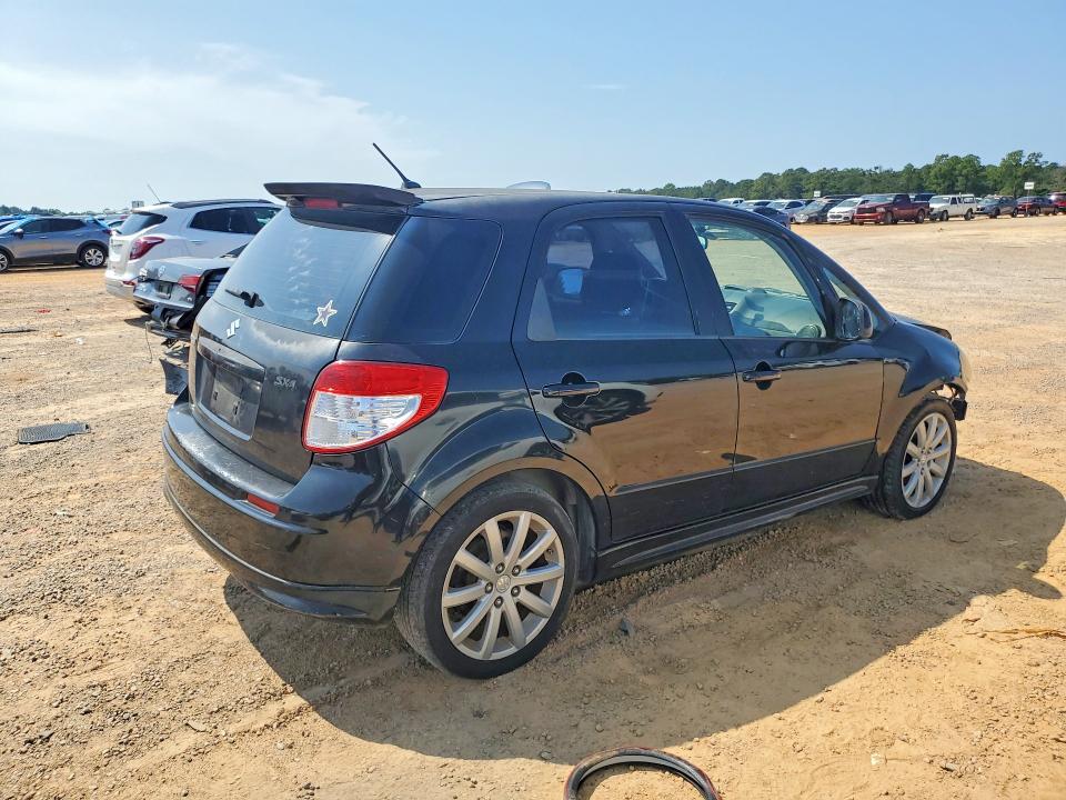 Фото 3 с аукциона – 2010 SUZUKI SX4 с VIN JS2YA5A90A6300457