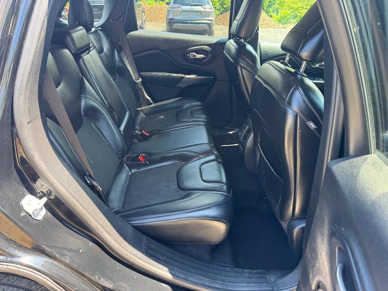Zdjęcie 6 z aukcji – 2019 JEEP CHEROKEE z VIN 1C4PJMLB9KD431013