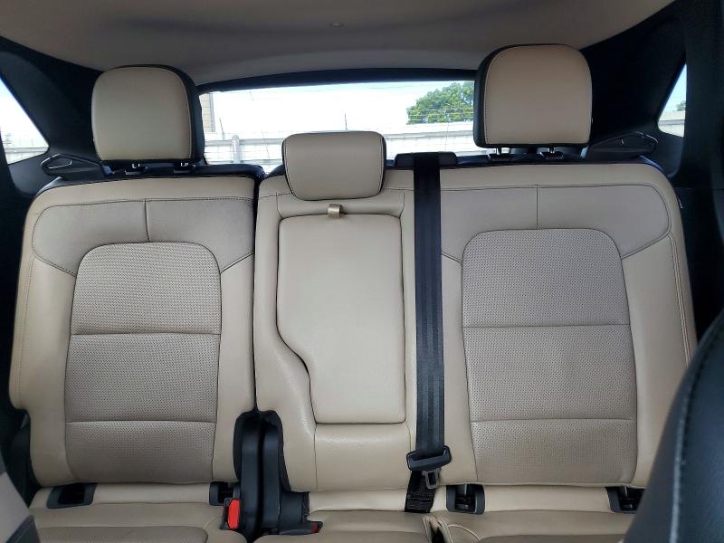 Photo 10 from auction – 2020 FORD ESCAPE with VIN 1FMCU0DZXLUA39522