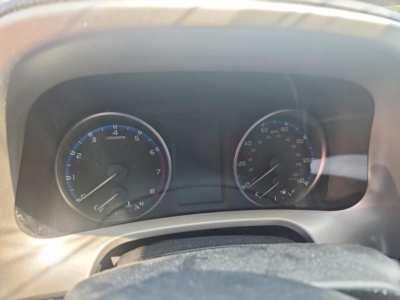 Photo 9 from auction – 2018 TOYOTA RAV4 with VIN 2T3BFREV3JW757620