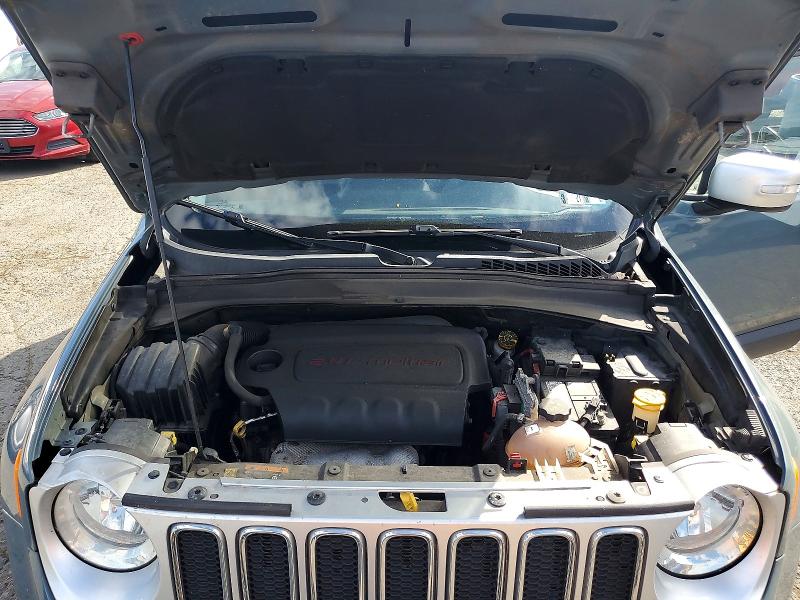 Photo 11 from auction – 2017 JEEP RENEGADE with VIN ZACCJBDB2HPE54192