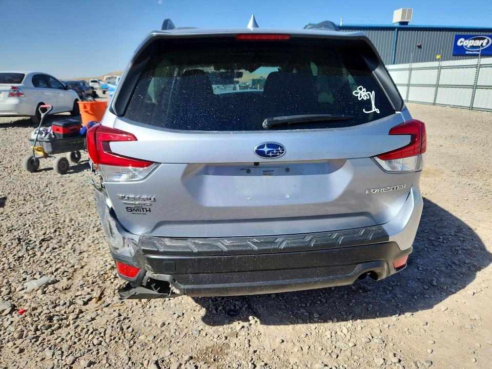 Zdjęcie 6 z aukcji – 2021 SUBARU FORESTER z VIN JF2SKAFC8MH536102