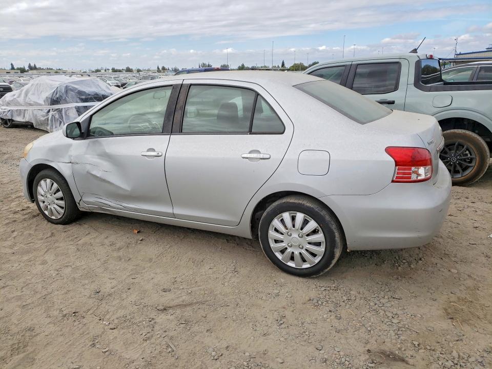 Photo 2 from auction – 2007 TOYOTA YARIS with VIN JTDBT923771075441