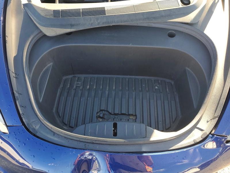Photo 11 from auction – 2022 TESLA MODEL 3 with VIN 5YJ3E1EA2NF369831