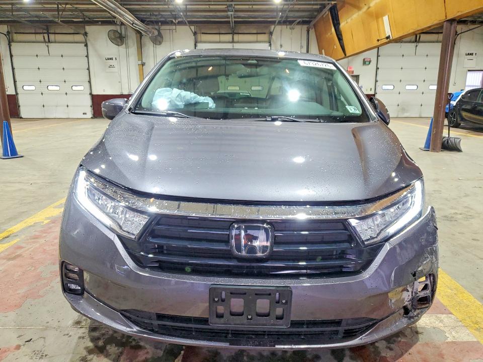 Снимка 5 от търг – 2024 HONDA ODYSSEY с VIN 5FNRL6H63RB032546