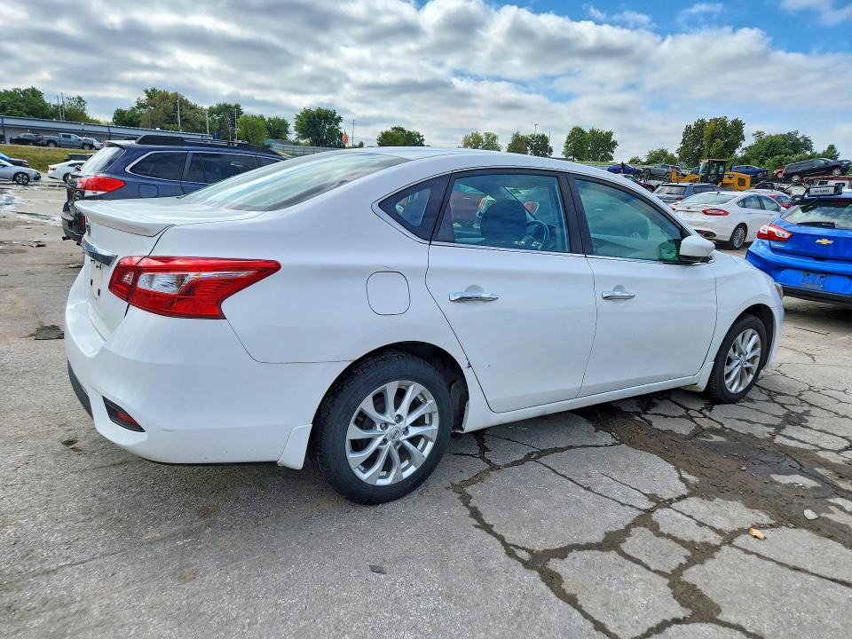 Photo 3 from auction – 2019 NISSAN SENTRA with VIN 3N1AB7AP3KY291740