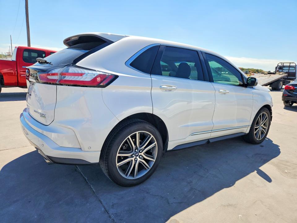 Photo 3 from auction – 2019 FORD EDGE with VIN 2FMPK3K9XKBC19566