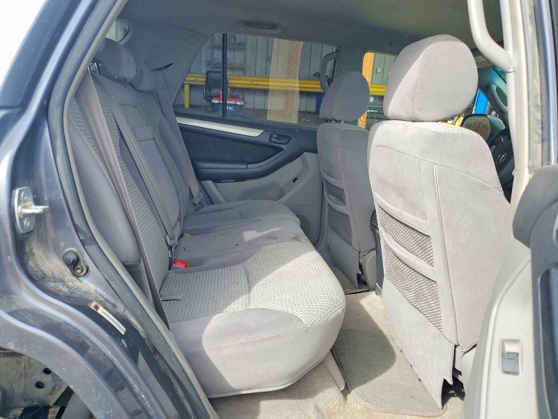 Снимка 10 от търг – 2004 TOYOTA 4RUNNER с VIN JTEBU14RX40022603